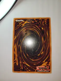 Konami Yu-Gi-Oh! TCG Dark Magician BPT-007 Starfoil Holo ATK/DEF - Image 2