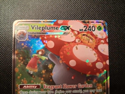 Pokemon Vileplume GX 4/236 Cosmic Eclipse Card. NM Condition - Image 2