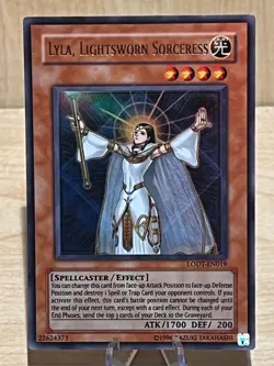 YuGiOh - Lyla, Lightsworn Sorceress - LODT-EN019 - Ultra Rare - Image 1