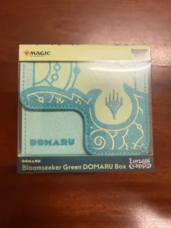 Magic: the Gathering - Lorwyn Eclipsed Domaru Deck Box - Bloomseeker Green - Image 1