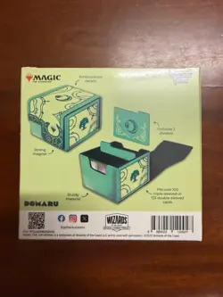 Magic: the Gathering - Lorwyn Eclipsed Domaru Deck Box - Bloomseeker Green - Image 2