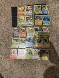 Vintage Pokemon Card Lot Mostly Early 2000s Lp-mp Some Dmg - Image 1