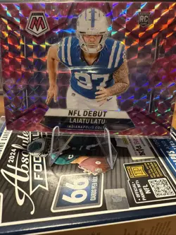 Laiatu Latu (RC) - 2024 Panini Mosaic Camo Pink Prizm #290 NFL Debut - IND COLTS - Image 1