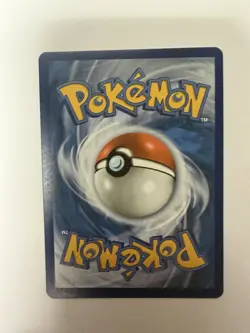 Reshiram 113/114 Celebrations: Classic Collection Holo Pokemon TCG - Image 2