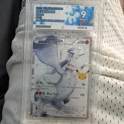 Pokemon TCG Reshiram Holo Celebrations Classic Collection 113/114 ACE 9 EN - Image 1