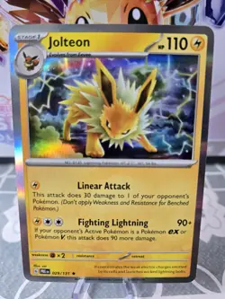 POKEMON JOLTEON HOLO 029/131 PRISMATIC EVOLUTIONS PACK - Image 1
