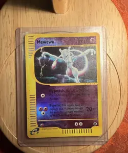 Pokemon TCG Mewtwo 056/165 Expedition Base Set Reverse Holo Rare English - Image 1