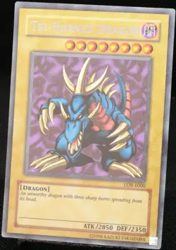 Yu-Gi-Oh! Tri-Horned Dragon LOB-E000 Secret Rare [EX] SCR Old OG | EN 2002 - Image 3