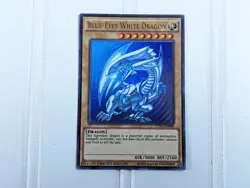 Blue-Eyes White Dragon CT13-EN008 Limited Edition Ultra Rare Yu-Gi-Oh NM - Image 1