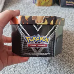 Pokemon TCG Flareon Metal Tin With 100+ Cards from Region 2 Johto - Image 2