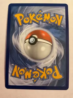 Pokemon TCG Pikachu VMAX Vivid Voltage 044/185 Regular Ultra Rare - Image 2