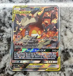 Pokemon Reshiram & Charizard GX SM201 TAG TEAM Promo Holo HP 270 English 2019 - Image 1