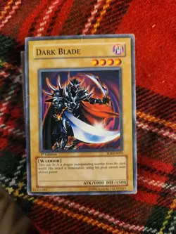 Yu-Gi-Oh! Duel Disk Card Launcher 1996 + 21 1996 Various Cards w/ 1st Editions - Image 5