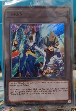 Yu-Gi-Oh! Super Rare Kite & Number 62: Galaxy Eyes Prime Photon Token TKN5-EN049 - Image 1