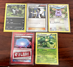 Pokemon LOT- Phantom Forces 2014 - 5 Cards- No Duplicates - MP- 1 Holo - Image 1