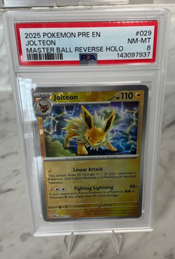 2025 POKEMON PRE EN-PRISMATIC EVOLUTIONS MASTER BALL REVERSE HOLO JOLTEON PSA 8 - Image 1