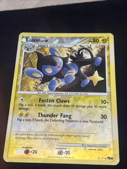 Pokemon Luxio 8/17 POP Series 8 Reverse Holo Uncommon Card 2008 - Image 1