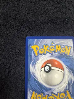 Pikachu v Full Art Swsh09 Brilliant Stars Card 157/172 Near Mint Condition - Image 4