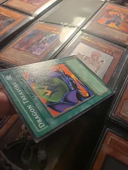 Yugioh TCG Dragon Treasure LOB-092 1st Edition Short Print NA English Vintage - Image 3