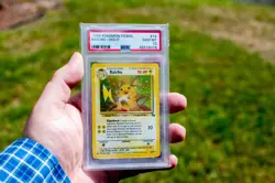 PSA 10 GEM MINT Raichu 14/62 HOLO RARE Fossil Pokemon Card - Image 1