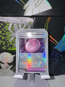 BINDING MOCHI 095/131 PRISMATIC EVOLUTIONS POKEMON (POKE BALL HOLO, NM) - Image 2