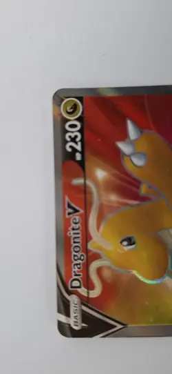 Pokemon Card Dragonite V Full Art (191/203) From Evolving Skies Expansion Set - Image 2