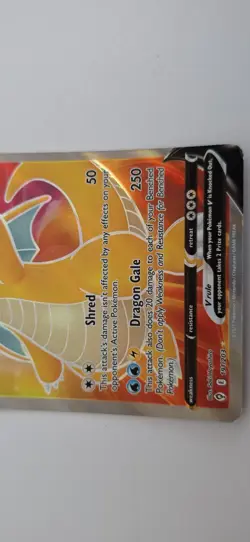 Pokemon Card Dragonite V Full Art (191/203) From Evolving Skies Expansion Set - Image 4