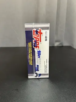 2025 TOPPS SERIES 1 MLB BASEBALL MEGA BOX BRAND NEW FACTORY SEALED (224 cards) - Image 3
