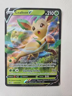 Leafeon V SWSH194 Holo Promo Sword & Shield Promo Pokemon NM - Image 1
