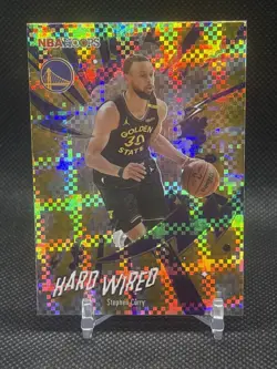 2025-26 Topps NBA Hoops #HW-9 Stephen Curry Light Burst Hard Wired - Image 1