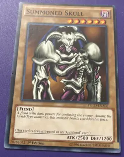 Yu-Gi-Oh! TCG Summon Skull 1st Edition YGLD-ENA06 Common Light Play Free Ship - Image 1