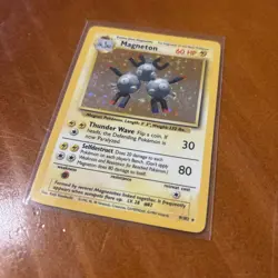 Magneton 9/102 Base Set Holo Rare Near Mint Pokemon Card NM WOTC 1999 - Image 2