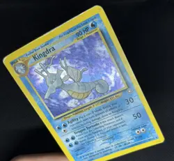 2000 Kingdra HP Holo Rare Neo Genesis Rare 8/111 Pokemon WOTC Swirl 🌀 - Image 2