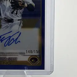 Topps Chrome 2025 Tsung-Che Cheng Pirates RC Auto Blue #AC-TCG /150 - Image 2