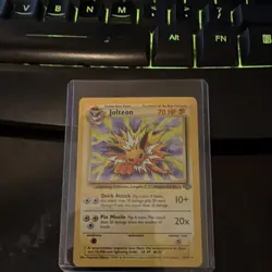 Wizards of the Coast Jolteon 4/64 Jungle Rare 70 HP Regular Pokemon TCG English - Image 1