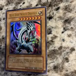 Konami Yu-Gi-Oh! Blue-Eyes White Dragon LOB-EN001 Ultra Rare Holo Unlimited - Image 4