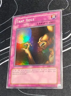 Trap Hole LOB-E046-058 UK Europe Super Rare Trap Card Unlimited Yugioh Card 2002 - Image 3