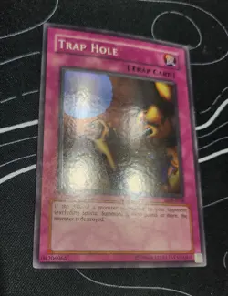 Trap Hole LOB-E046-058 UK Europe Super Rare Trap Card Unlimited Yugioh Card 2002 - Image 4