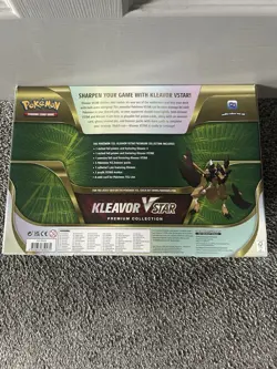 Pokemon TCG Kleavor Vstar Premium Collection Box Fusion Strike NEW/SEALED - Image 2