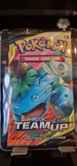 Pokemon TCG Sun Moon Team Up Venusaur Celebi Booster Pack - Image 1