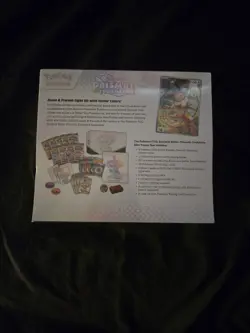 Pokemon TCG Prismatic Evolutions Elite Trainer Box Eevee - Image 2