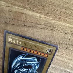 Yu-Gi-Oh! Konami Blue-Eyes White Dragon SDK-001 Ultra Rare 3000/2500 EN UNL - Image 5