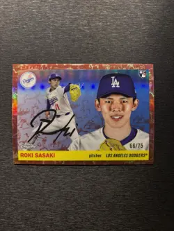 2025 Topps Chrome Platinum Roki Sasaki RC Toile Cream/Rose Gold Refractor #/75 - Image 1