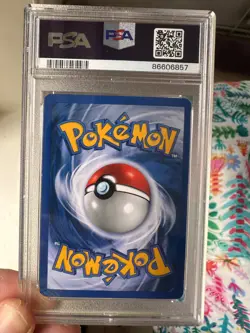 Pokemon TCG Houndoom Neo Revelation Holo Card 8/64 Unlimited Vintage PSA 8 - Image 2