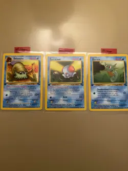 Wizards Pokemon TCG Fossil 1st Ed Omanyte Tentacool Horsea EN HP lot (3) - Image 1
