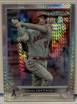 Topps 2022 Chrome Prism Refractor Shohei Ohtani #1 Los Angeles Angels - Image 1