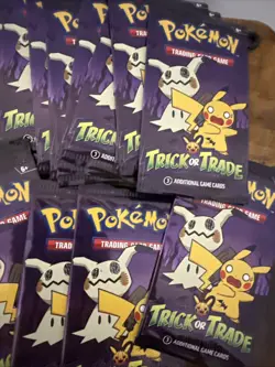 (43) POKEMON TRICK OR TRADE 2023 SEALED BOOSTER PACKS HALLOWEEN - Image 4