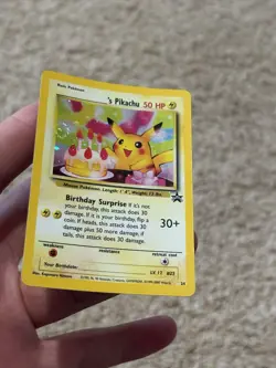DOUBLE OVERLAP SWIRL Birthday ____’s Pikachu Wotc Promo 24 Holo 2000 - Image 1
