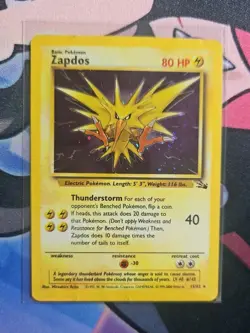 Pokemon TCG Zapdos Holo Rare Fossil Authentic Pokemon Card HP/DMG - Image 1