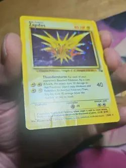 Pokemon TCG Zapdos Holo Rare Fossil Authentic Pokemon Card HP/DMG - Image 4